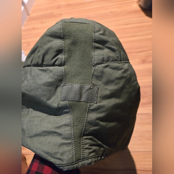 1960s Army Helmet Liner For Cold Weather - Picture 9 of 10